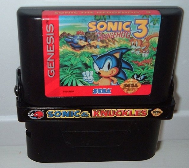 Sonic Classic Collection for DS will allow you to play these games on the go (legitimately) Sonic Classic Collection for DS will allow you to play these games on the go (legitimately)