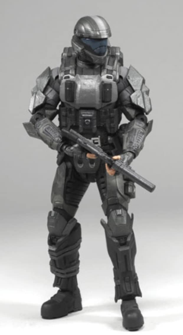 McFarlane creating Halo 3: ODST figures - 620 x 1132 jpeg 138kB