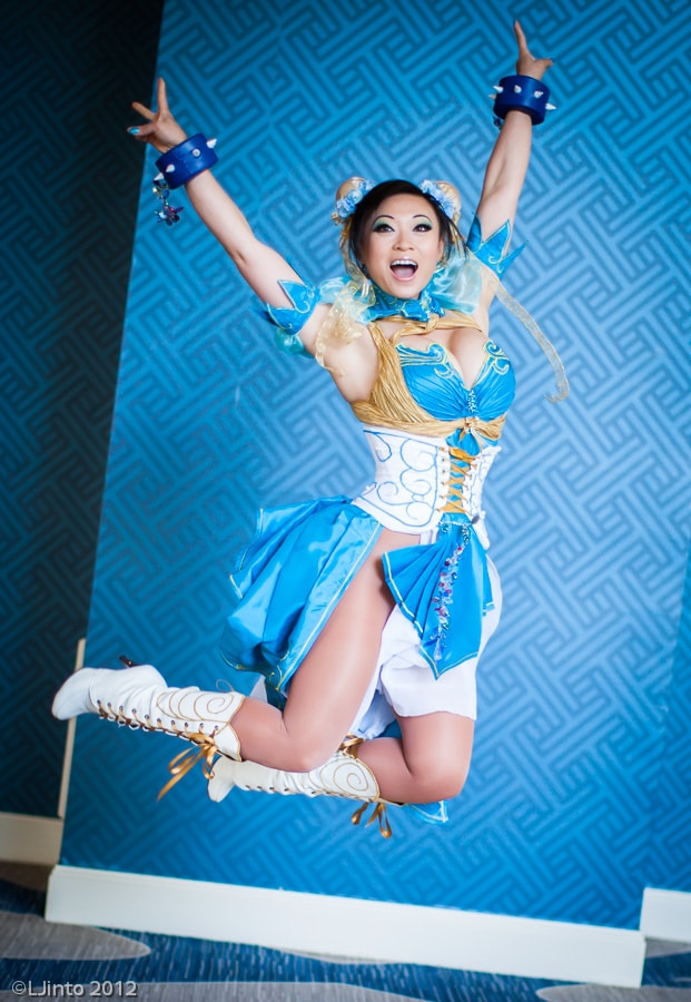 Street Fighter Chun-Li Cosplay - 621 x 900 jpeg 284kB